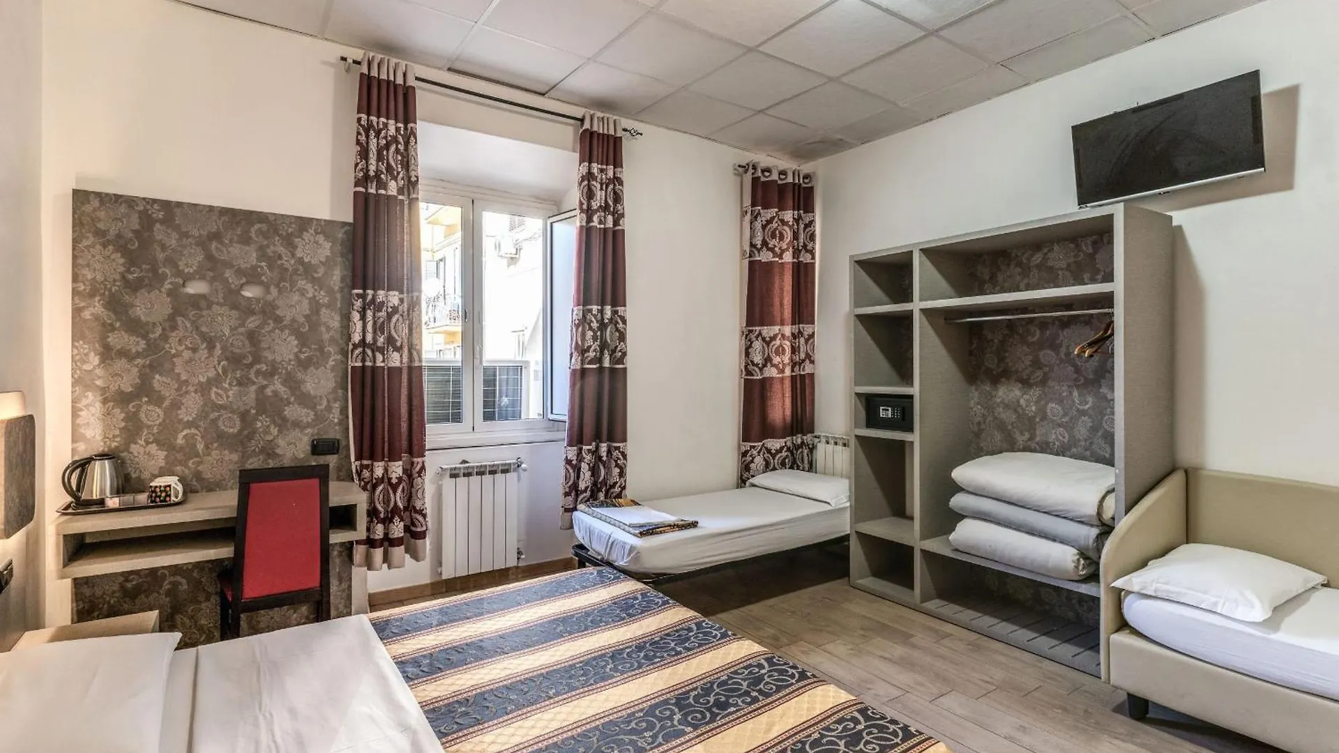 **  Hotel Principe Roma Italia
